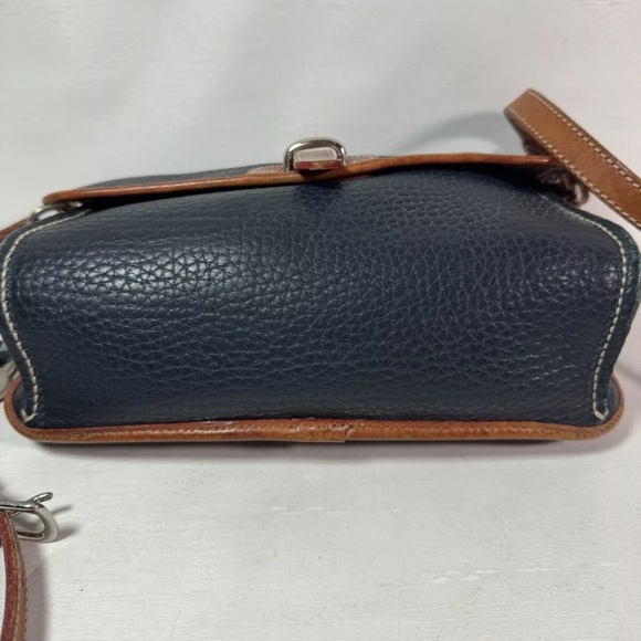 Vintage*X194*Dooney & Bourke East West Flap Bag & Wallet set-Nickel Navy EUC - Picture 7 of 16